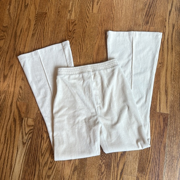 AERIE groove on ribbed velour flare pants - Picture 3 of 3